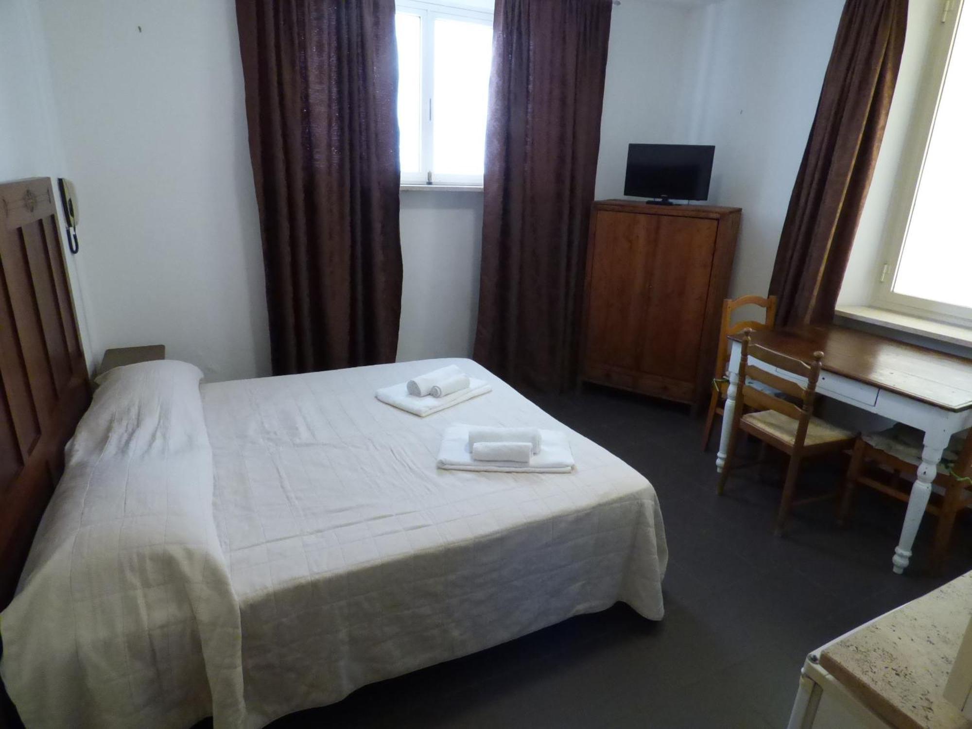 ฮอลิเดย์ มัตเตออตติ Apartment มอนเตกาตินี แตร์เม ภายนอก รูปภาพ