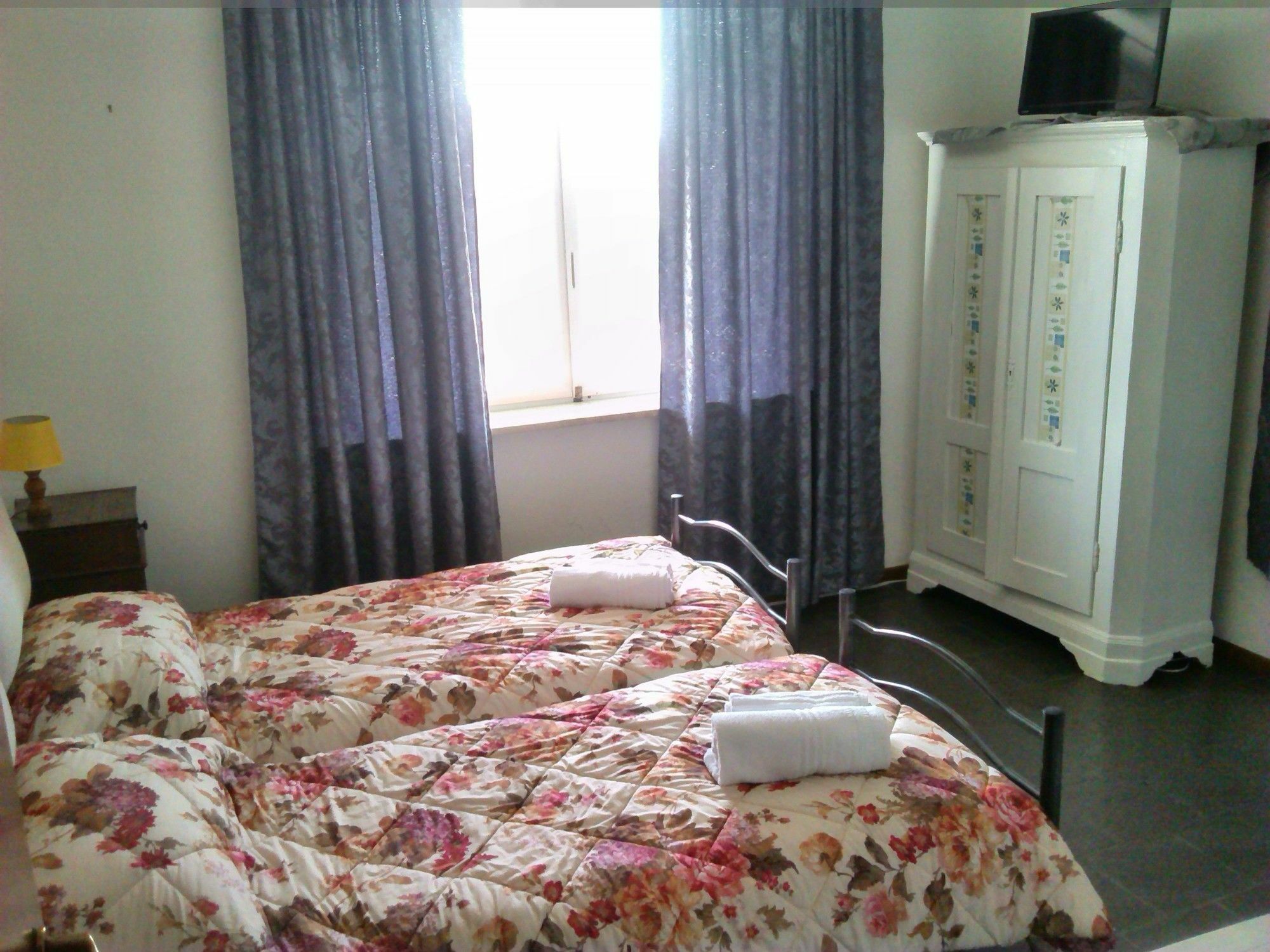 ฮอลิเดย์ มัตเตออตติ Apartment มอนเตกาตินี แตร์เม ภายนอก รูปภาพ